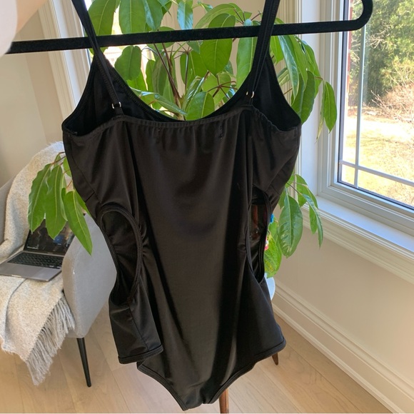 Fun rainbow fringe black bathing suit with side cut outs - Picture 5 of 6